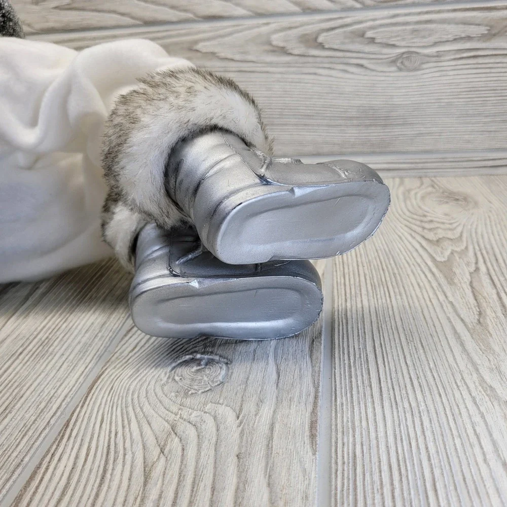 Dennis Basso Home Sitting Santa Christmas Winter White Woodland‎ Rustic Faux Fur